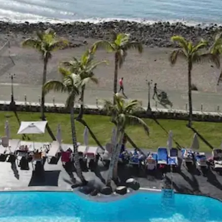 Del Cura Beach Sun